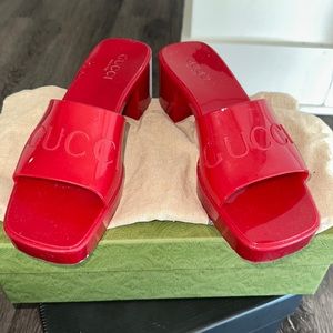 Gucci sandal mules